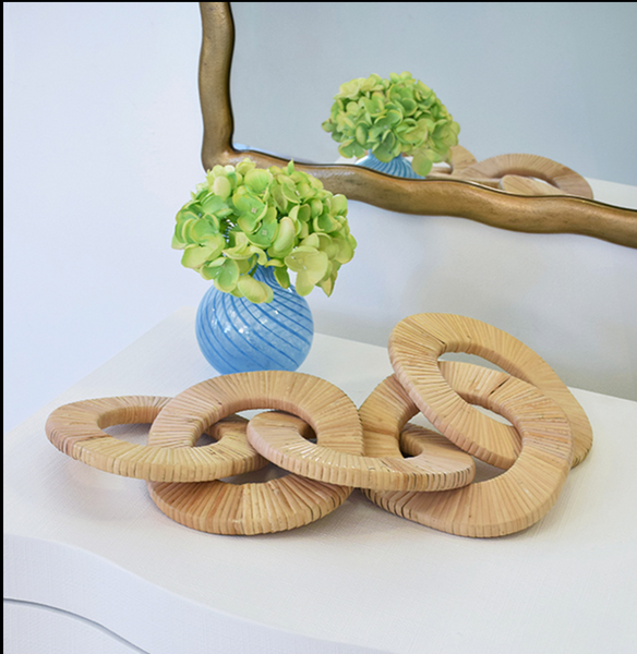 Yolo Rattan Chain Link Object