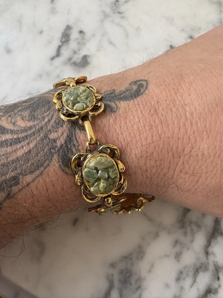 Vintage Jade Chip and Gold Tone Bracelet