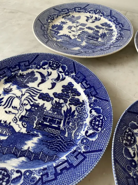 Antique Blue Willow Patterned Plates - Set of 4, 19th Century