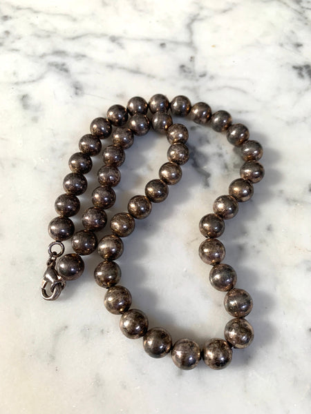 Vintage Native American Sterling Silver Beaded Necklace